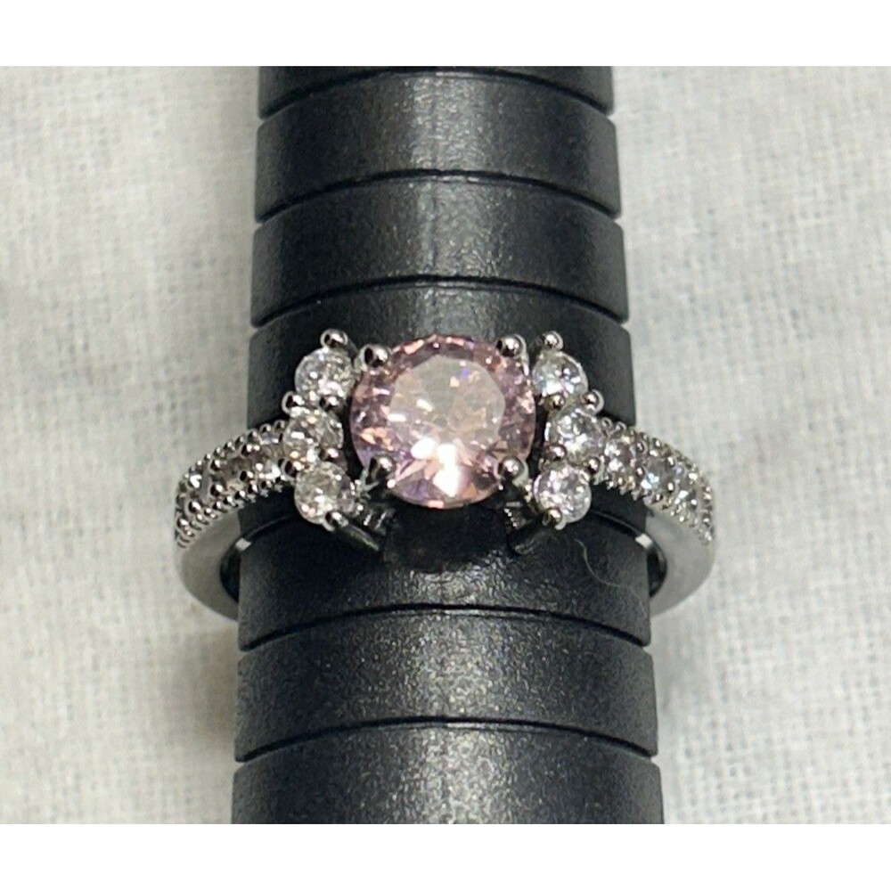 925 Sterling Silver Cocktail Ring Pink CZs Accents Size 8 J-349